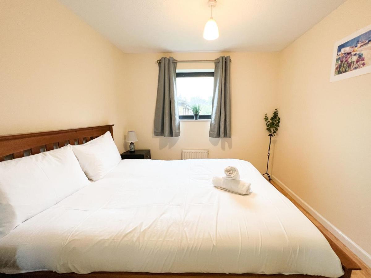 2 Bedroom - River Clyde Home - Parking 글라스고 외부 사진